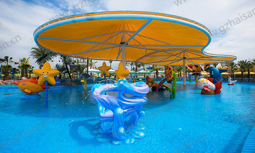 浙江宁波大目湾阿拉的海水上乐园小谐游乐场戏水小品