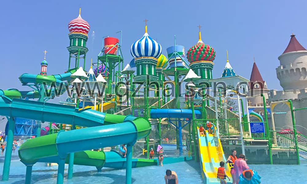 水上乐园设计要考虑到乐趣的提供，也要考虑到安全的保障