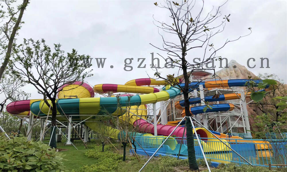 水上乐园设备生产基地