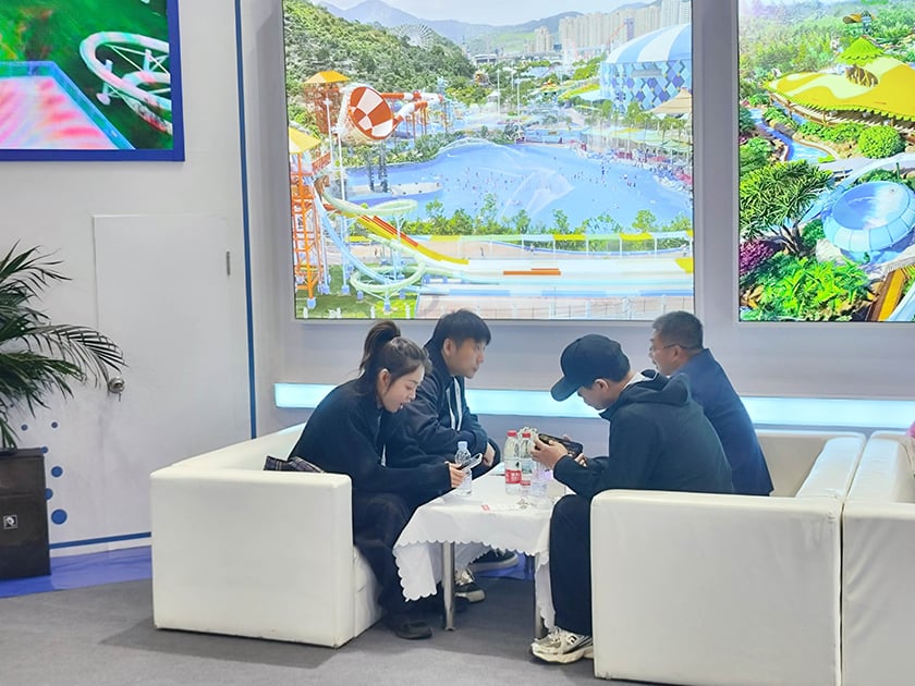 相聚郑州，引爆热潮——jinnianhui今年会游乐亮相2025中国（郑州）旅游休闲娱乐产业博览会，实力领航水上游乐新纪元！